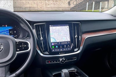 2025 Volvo V60 Cross Country B5 Plus