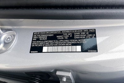 2025 Volvo V60 Cross Country B5 Plus