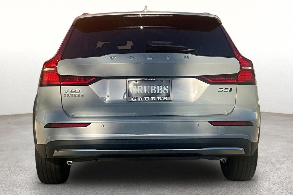 2026 Volvo V60 Cross Country B5 Plus