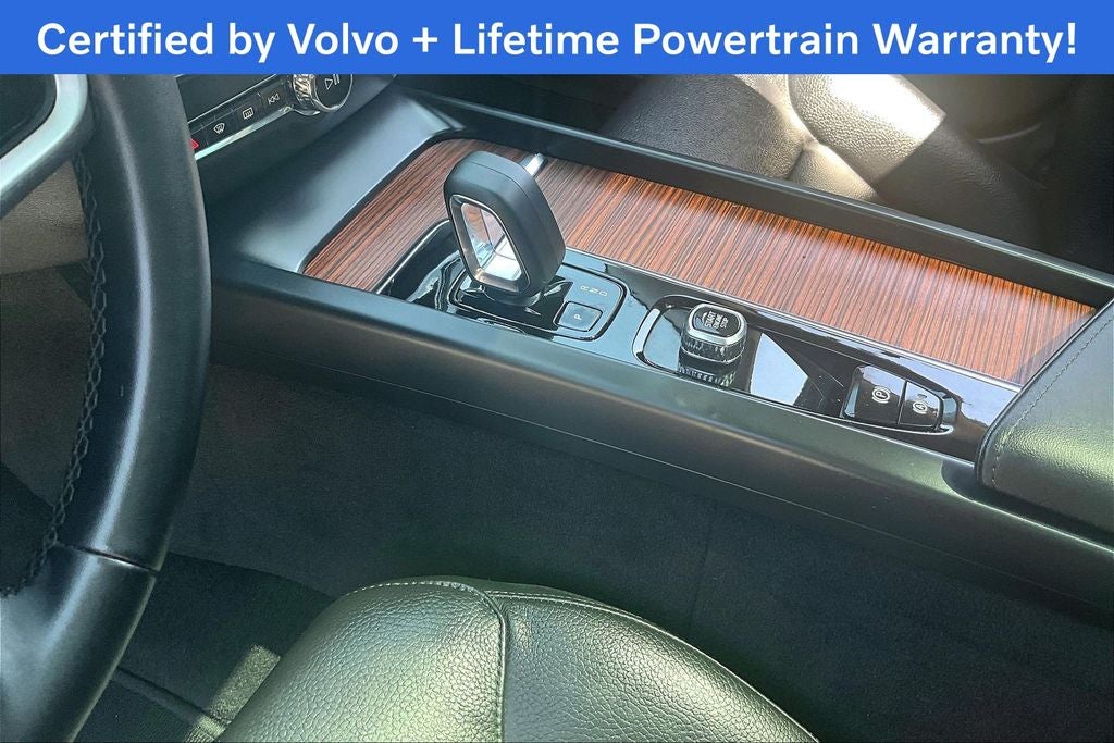 2025 Volvo V60 Cross Country B5 Plus