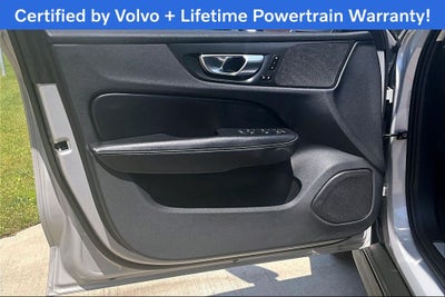 2025 Volvo V60 Cross Country B5 Plus