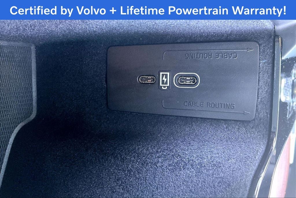 2025 Volvo V60 Cross Country B5 Plus
