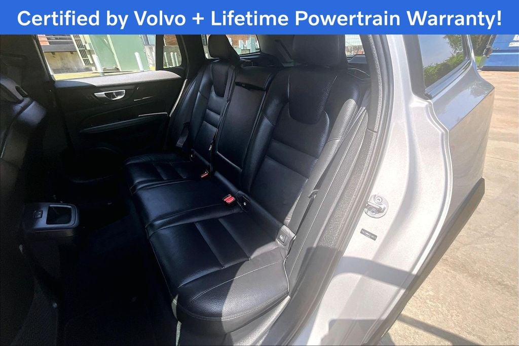 2025 Volvo V60 Cross Country B5 Plus