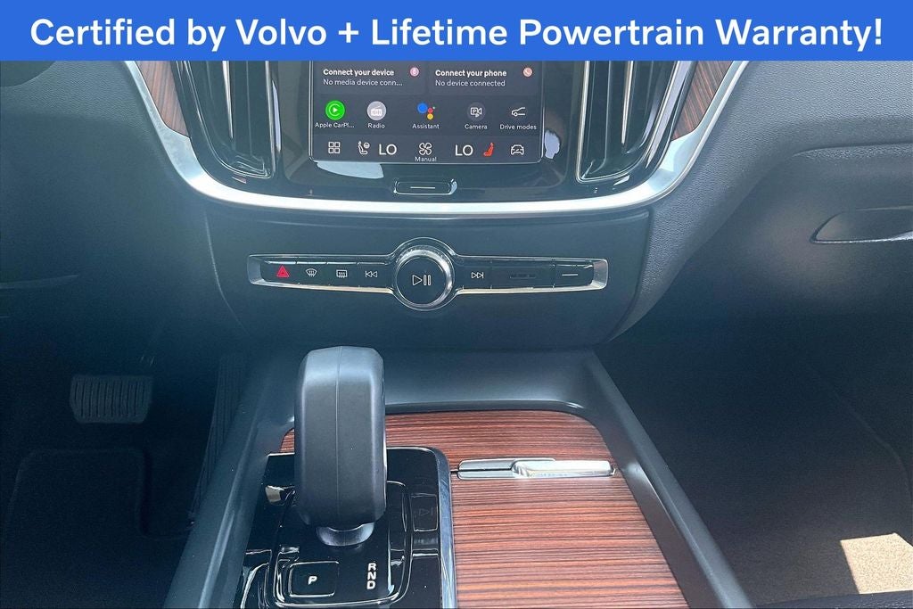 2025 Volvo V60 Cross Country B5 Plus