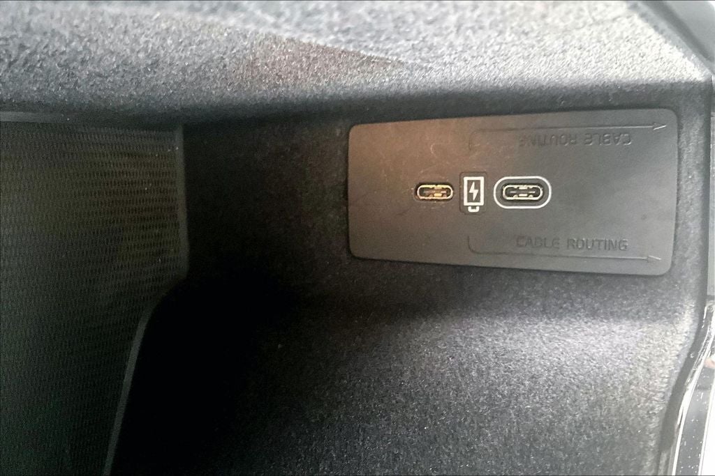 2025 Volvo V60 Cross Country B5 Plus