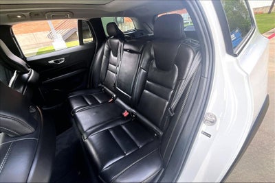 2025 Volvo V60 Cross Country B5 Ultra