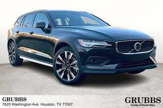 2026 Volvo V60 Cross Country B5 Ultra