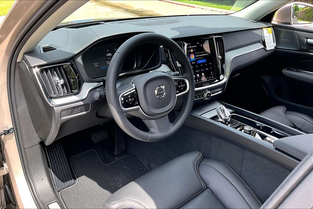 2026 Volvo V60 Cross Country B5 Ultra