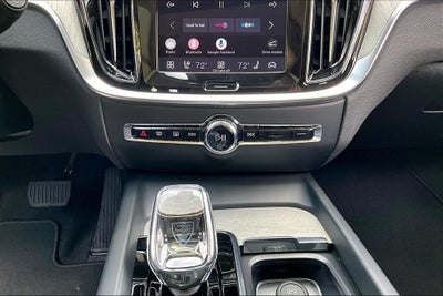 2026 Volvo V60 Cross Country B5 Ultra