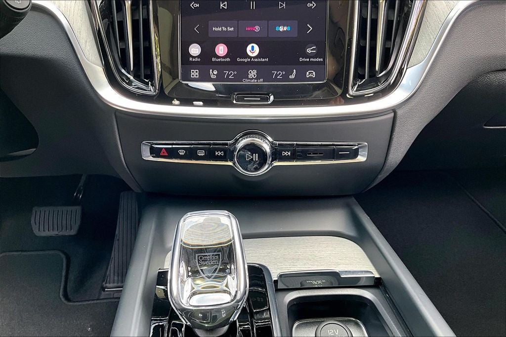 2026 Volvo V60 Cross Country B5 Ultra