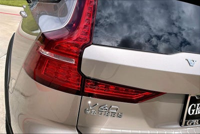 2026 Volvo V60 Cross Country B5 Ultra