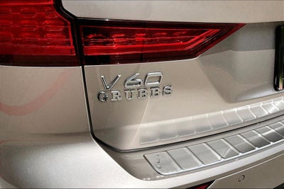 2026 Volvo V60 Cross Country B5 Ultra