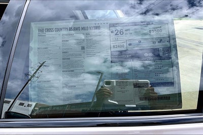 2026 Volvo V60 Cross Country B5 Ultra