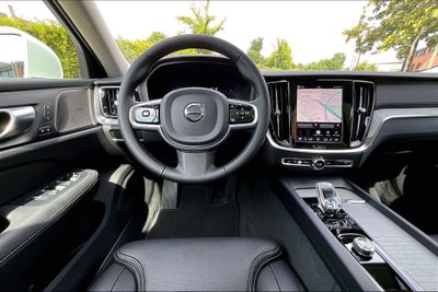 2026 Volvo V60 Cross Country B5 Ultra