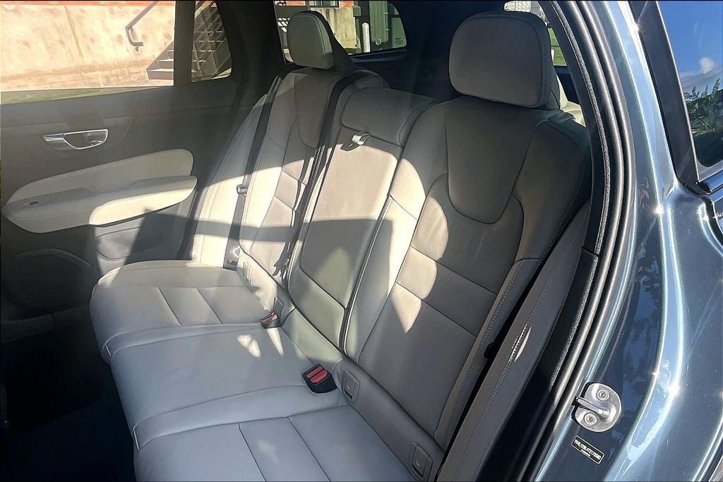 2026 Volvo V60 Cross Country B5 Ultra