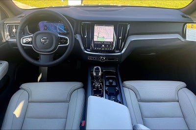 2026 Volvo V60 Cross Country B5 Ultra