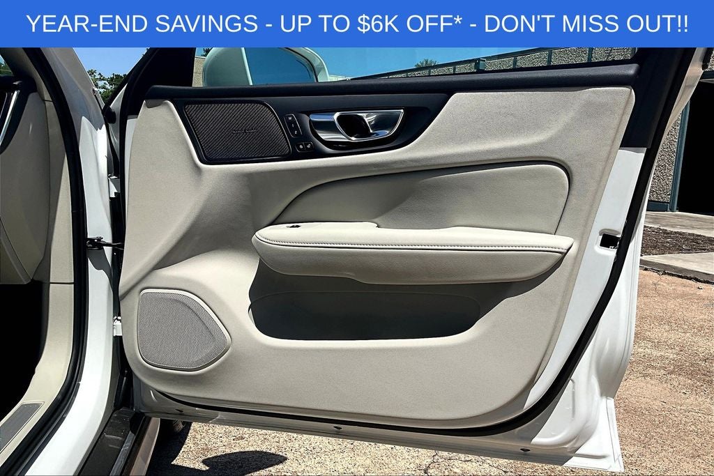 2025 Volvo V60 Cross Country B5 Ultra