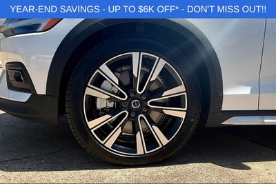 2025 Volvo V60 Cross Country B5 Ultra