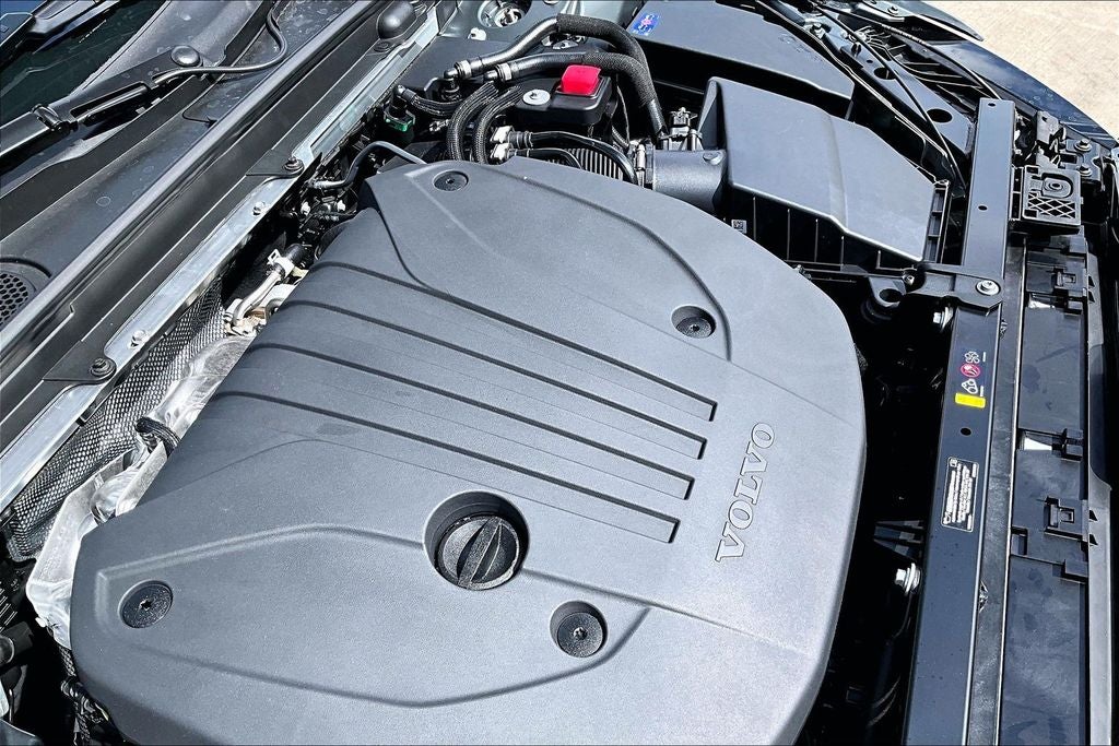 2026 Volvo V60 Cross Country B5 Ultra