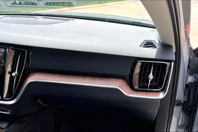 2024 Volvo V60 Cross Country B5 Plus