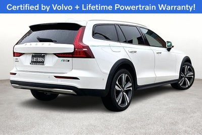 2023 Volvo V60 Cross Country B5 Plus