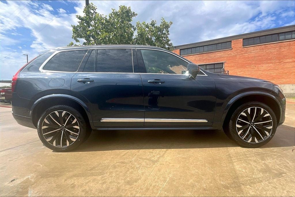 2026 Volvo XC90 B5 Plus