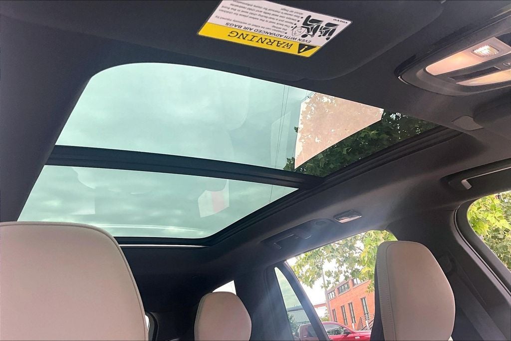 2026 Volvo XC90 B5 Plus