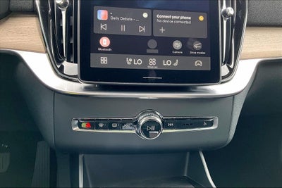 2026 Volvo XC90 B5 Plus