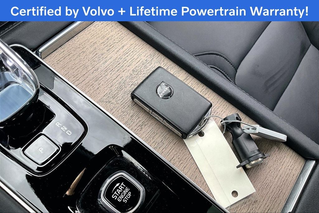 2025 Volvo XC90 B5 Plus 2025.5