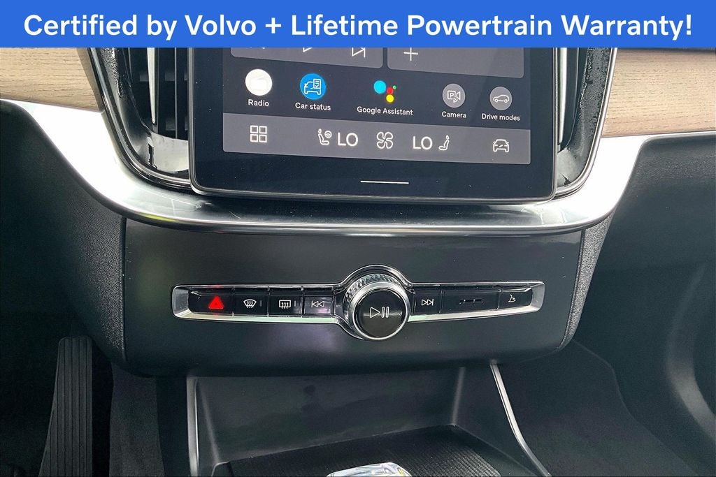 2025 Volvo XC90 B5 Plus 2025.5