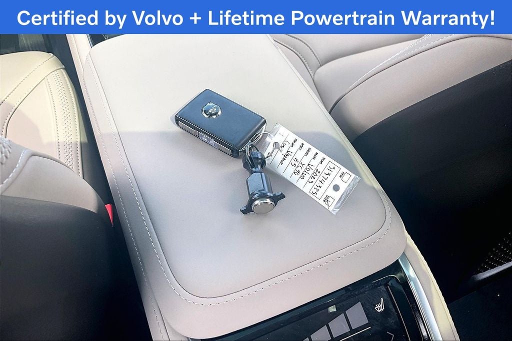 2025 Volvo XC90 B5 Plus 2025.5