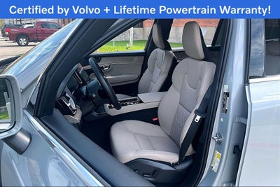 2025 Volvo XC90 B5 Plus 2025.5
