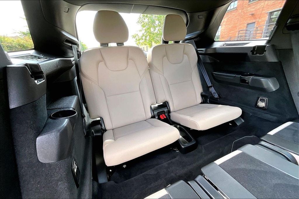 2025 Volvo XC90 B5 Plus 2025.5