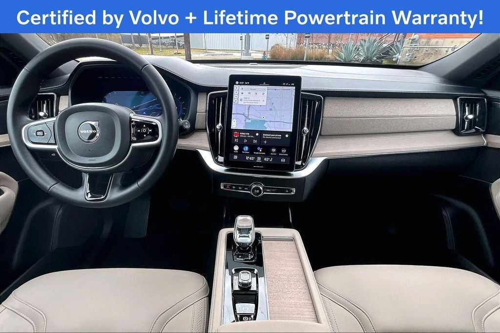 2025 Volvo XC90 B5 Plus 2025.5