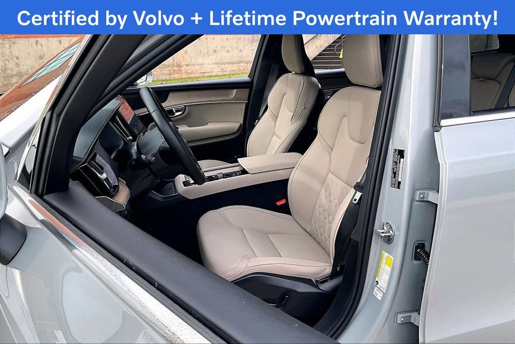 2025 Volvo XC90 B5 Plus 2025.5