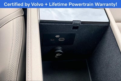 2025 Volvo XC90 B5 Plus 2025.5