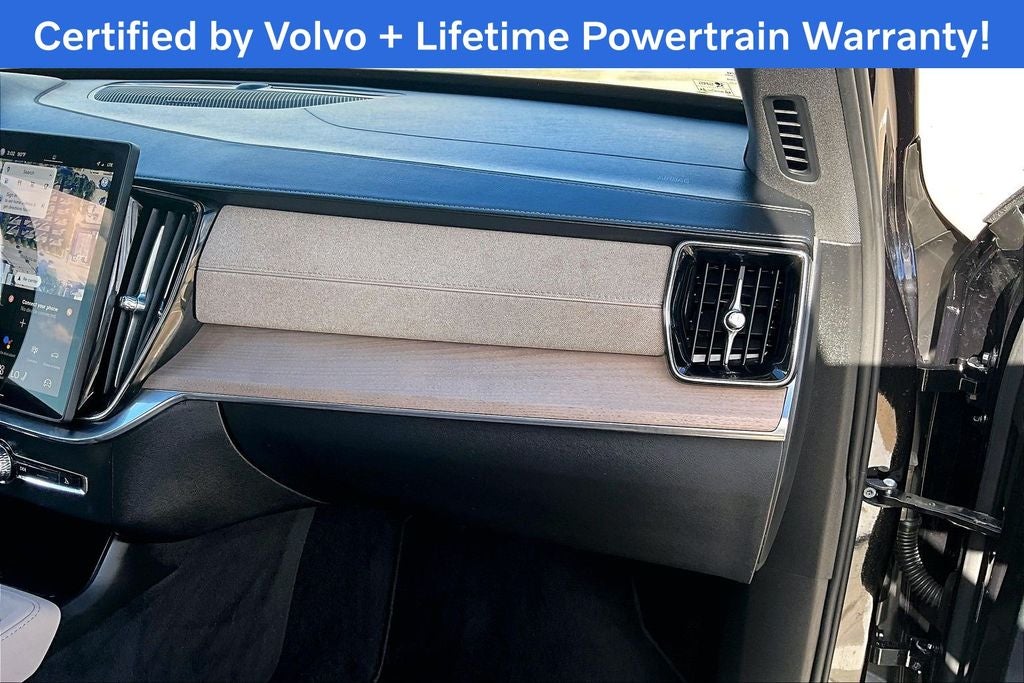 2025 Volvo XC90 B5 Plus 2025.5