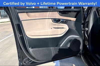 2025 Volvo XC90 B5 Plus 2025.5