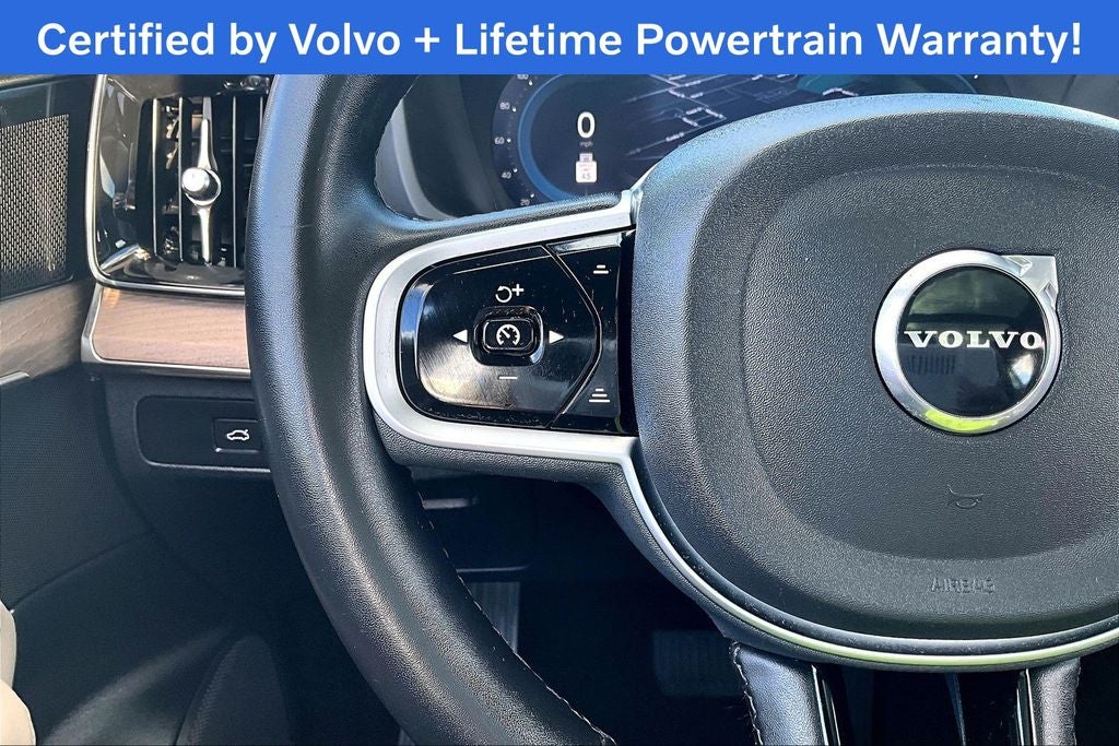 2025 Volvo XC90 B5 Plus 2025.5