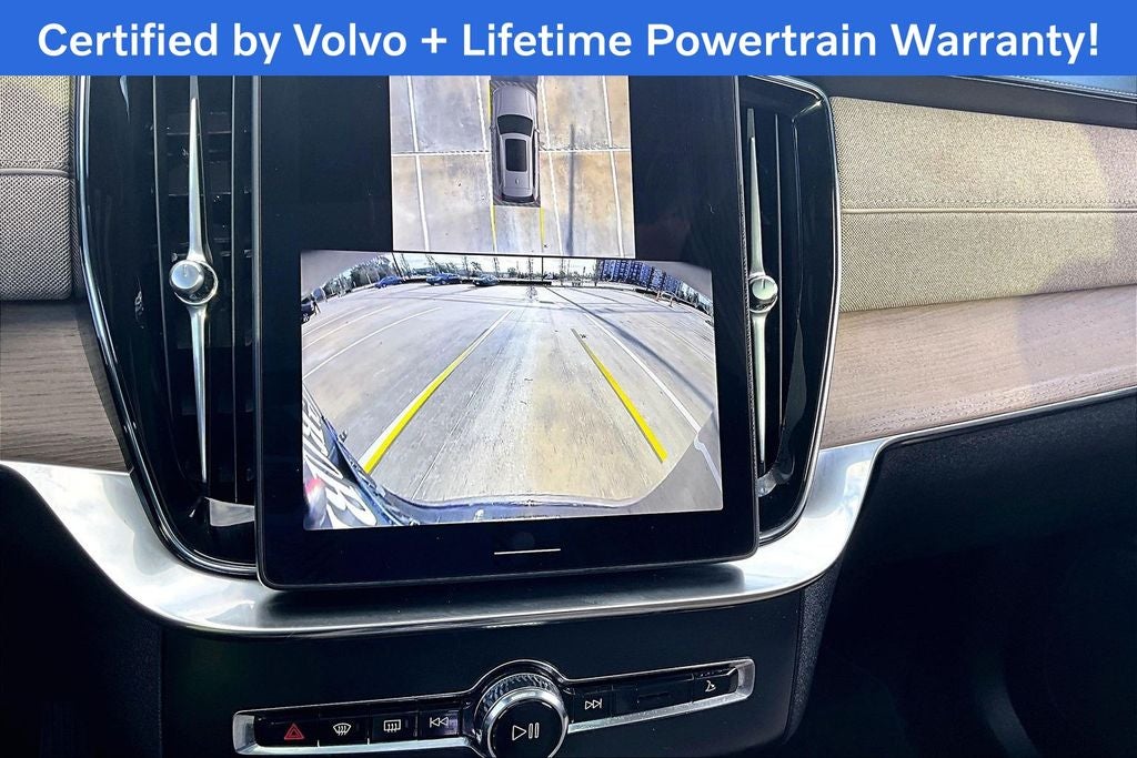 2025 Volvo XC90 B5 Plus 2025.5