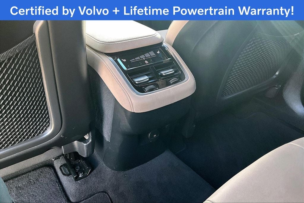 2025 Volvo XC90 B5 Plus 2025.5