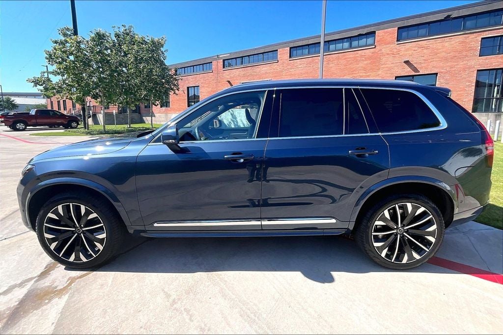 2026 Volvo XC90 B5 Plus