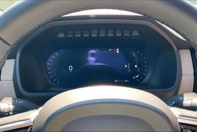2026 Volvo XC90 B5 Plus