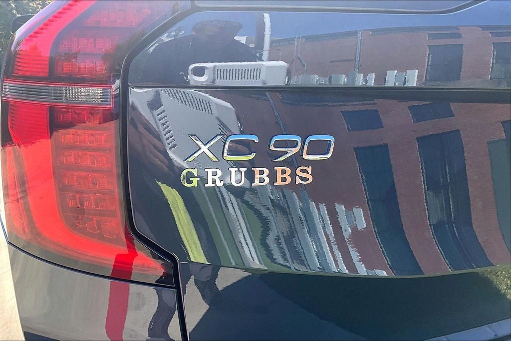 2026 Volvo XC90 B5 Plus