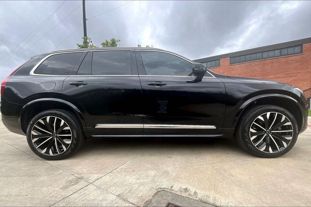 2026 Volvo XC90 B5 Plus