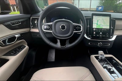 2026 Volvo XC90 B5 Plus