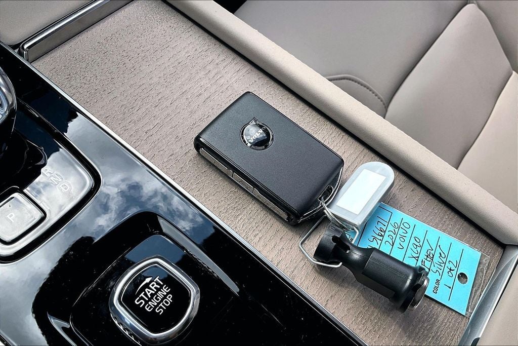 2026 Volvo XC90 B5 Plus