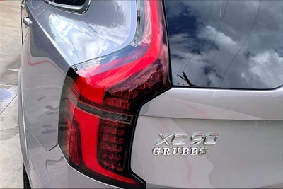 2026 Volvo XC90 B5 Plus