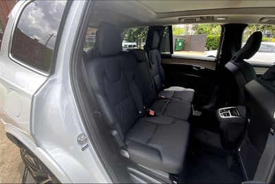 2026 Volvo XC90 B5 Plus