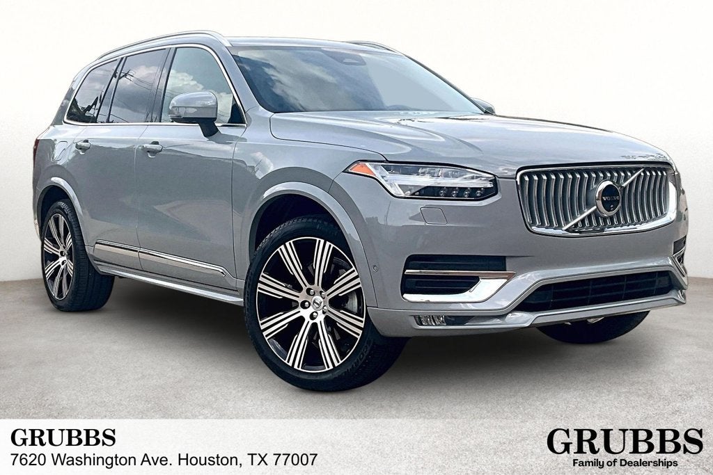 2025 Volvo XC90 B5 Ultra 7-Seater